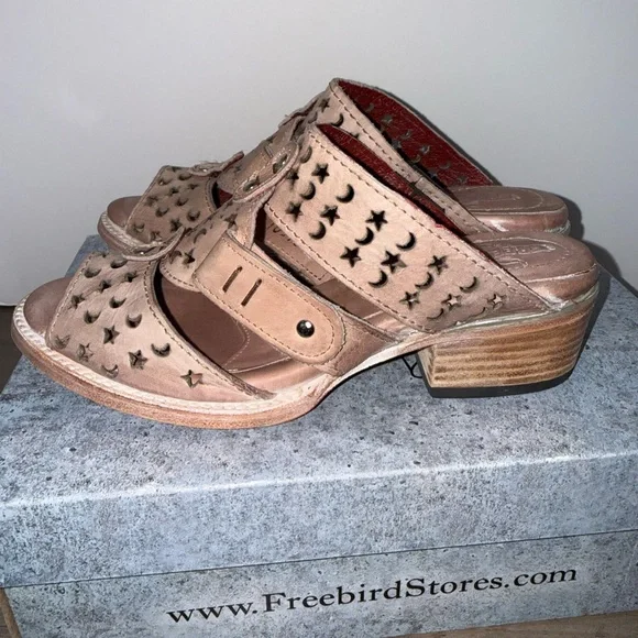 Freebird by Steven Pink Cut-Out Sandals - Picture 5 of 11